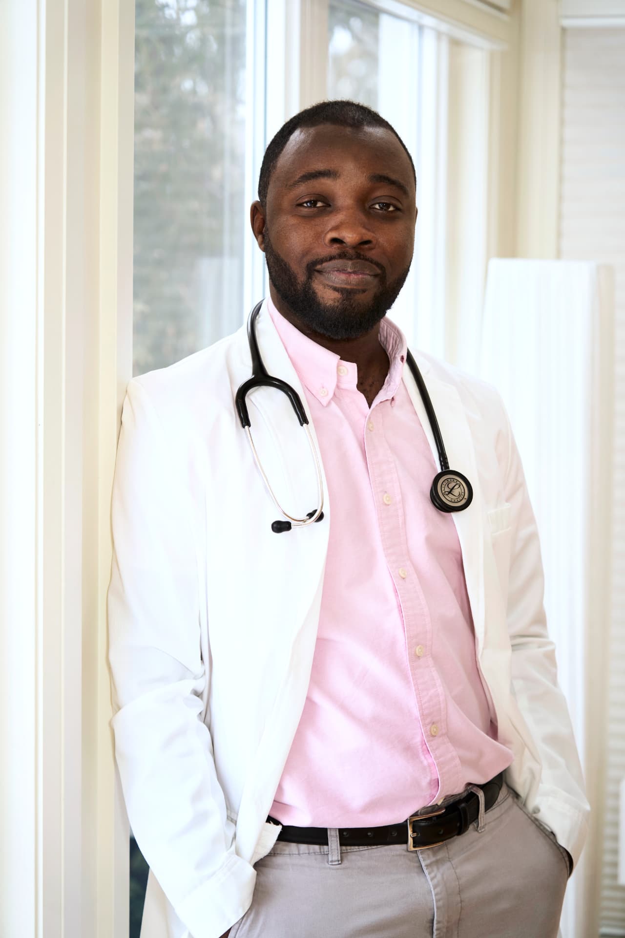 Portrait of Dr. Muadh Tajudeen