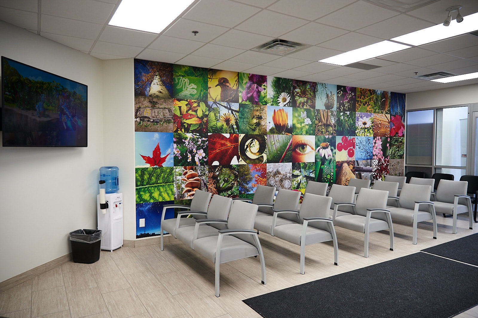 Additional patient seating along the mural wall